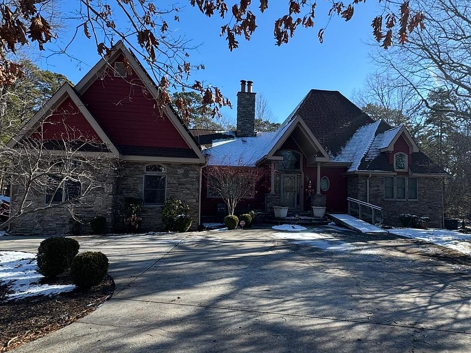 1st image of 825 Stagecoach Rd