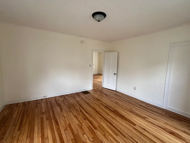 19-21 High St #21B — Photo 10