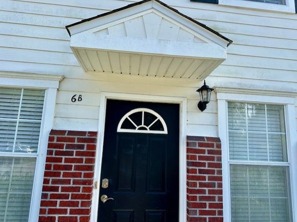 6 Old Courthouse Way #B