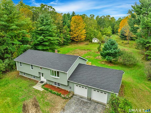 3rd image of 155 Tripp Hollow Road