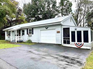 4 Spring St, Whitefield, NH 03598