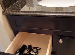 9 Ridgeview St, Danville, IL 61832