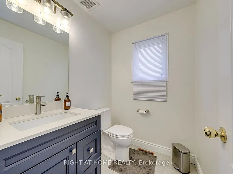 2244 Overfield Rd — Photo 17