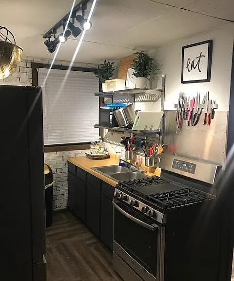 420 Vine St #1 — Photo 6