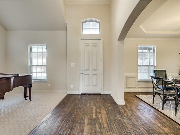 5th image of 6505 Abrams Dr