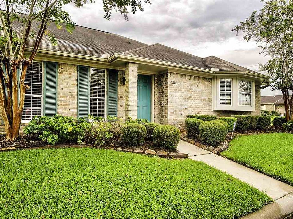1st image of 1202 Glen Meadow Ln