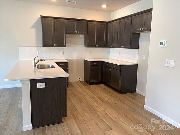 5th image of 2729 Winn Mill Dr #48