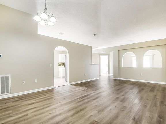 5th image of 2303 Tealwood Cir