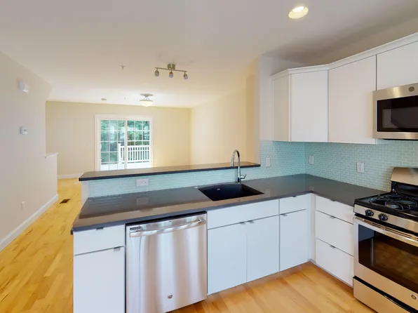 Islington Crossing, 1 Islington Xing #X, Haverhill, MA 01835