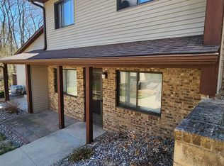 2 Conner Cir SW, Rochester, MN 55902