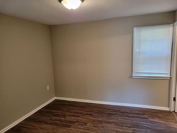 4th image of 10230 W California Ave