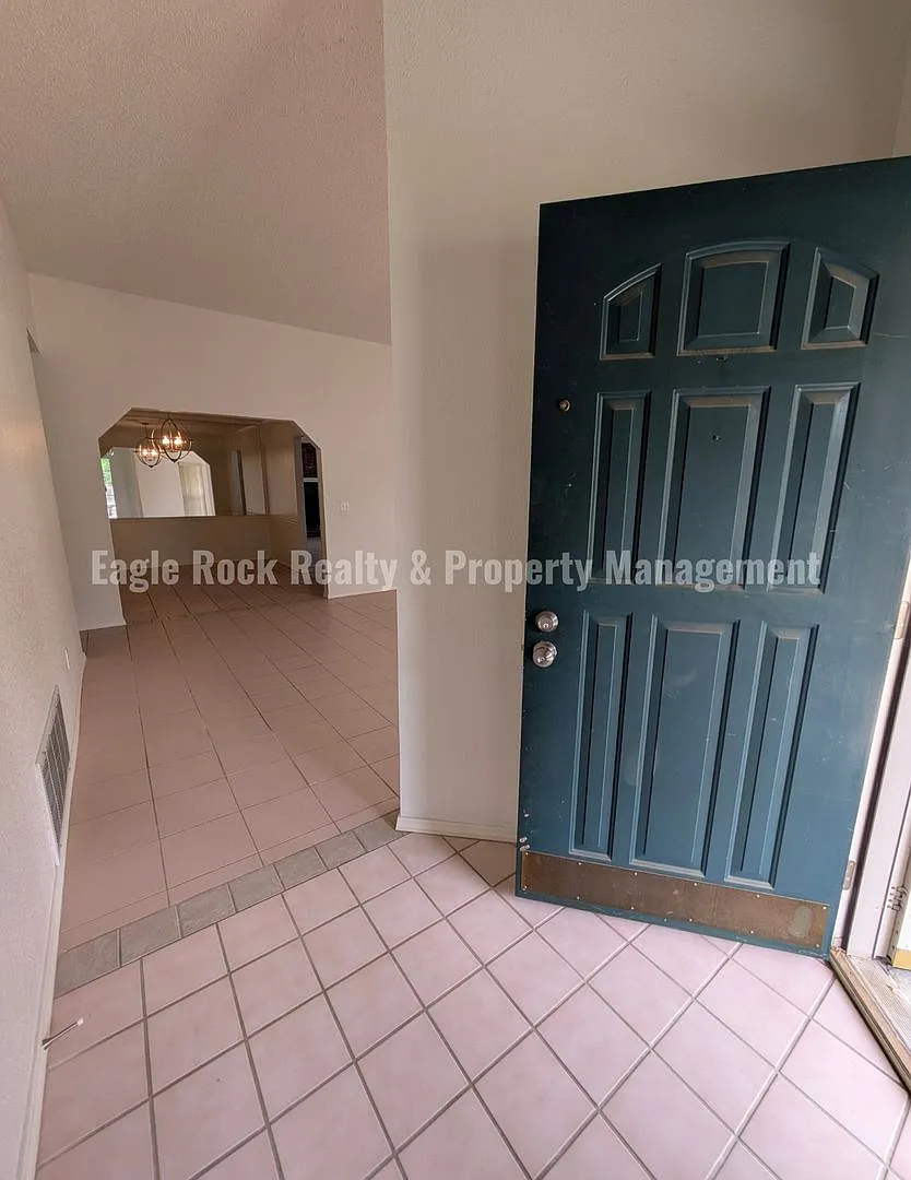 Broken Arrow House for Rent (3beds/2baths) — Photo 2
