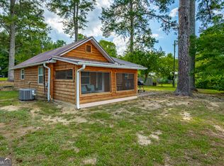 1352 Peggy Ln, Tunnel Hill, GA 30755