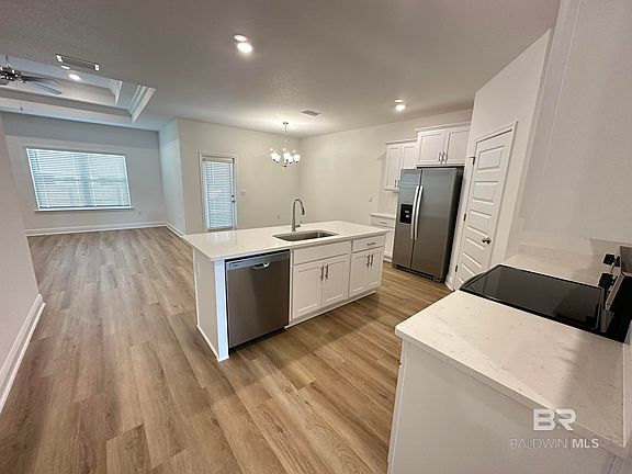 3rd image of 12907 Torrent Rd