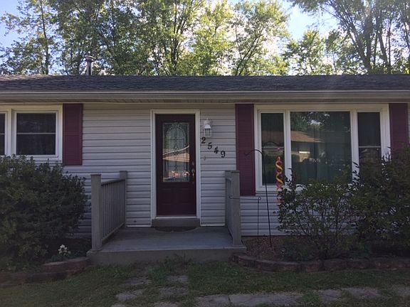 2nd image of 2549 Marvin St