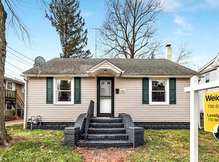 708 3rd St N, Millville, NJ 08332