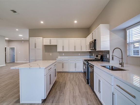 5th image of 7417 Harbor Dr