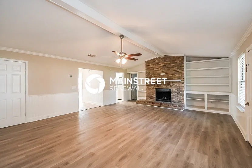 12415 Autumnbrook Trail W — Photo 2