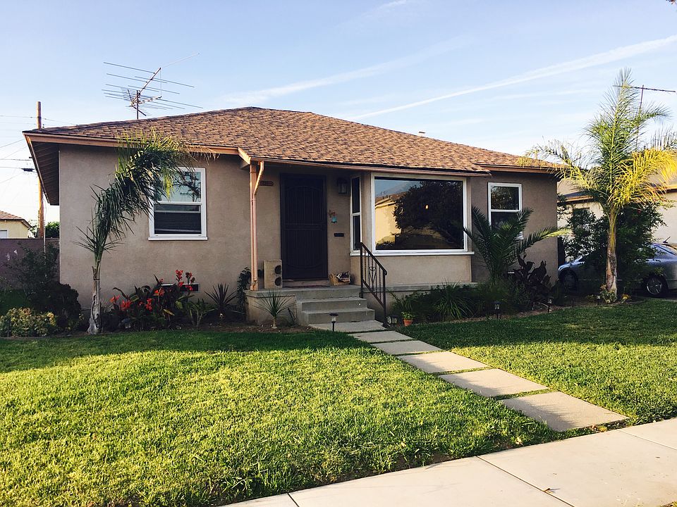 1st image of 3311 W 117th St