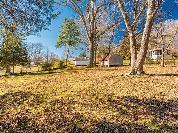 5th image of 1304 Gatewood Ln