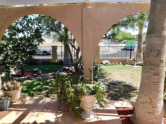 5th image of 1109 Chaparral Dr