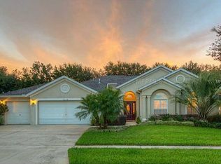 5118 Whispering Leaf Trl, Valrico, FL 33596