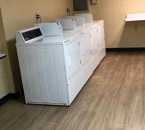 4th image of 1339 N Columbus Ave Unit 221