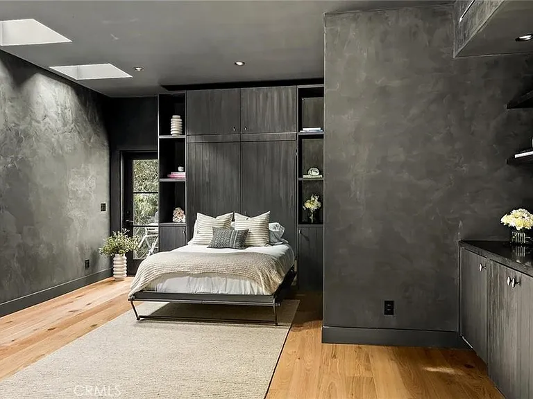 738 San Lorenzo St — Photo 21