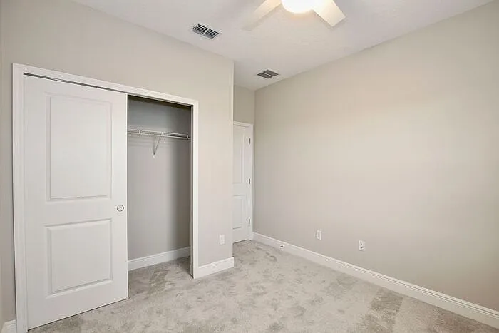 6491 Cyrils Dr — Photo 16