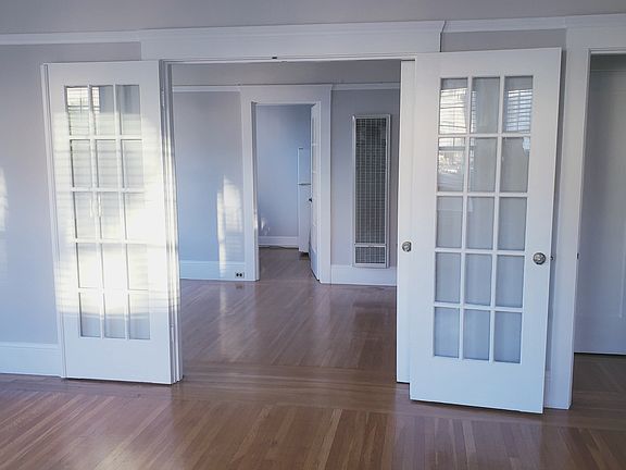 5th image of 1395 10th Ave APT 8