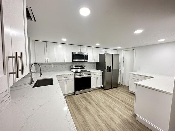 3rd image of 6517 Racquet Club Drive #49