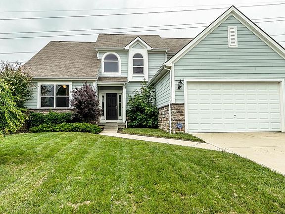 3rd image of 8182 Bellow Park Dr