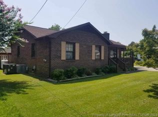 1214 E 8th St, Lumberton, NC 28358