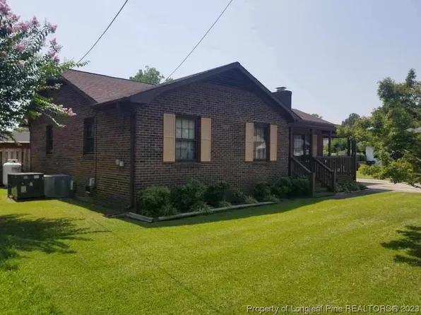 1214 E 8th St, Lumberton, NC 28358