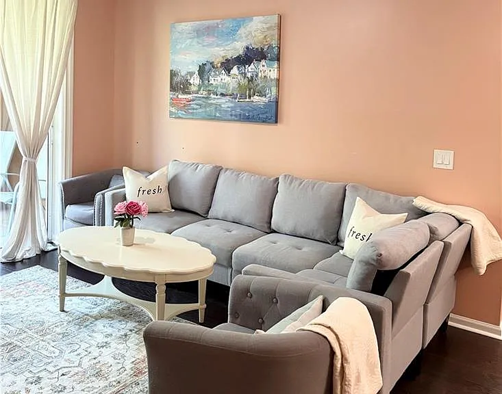 1105 Reserve Ct #206 — Photo 4
