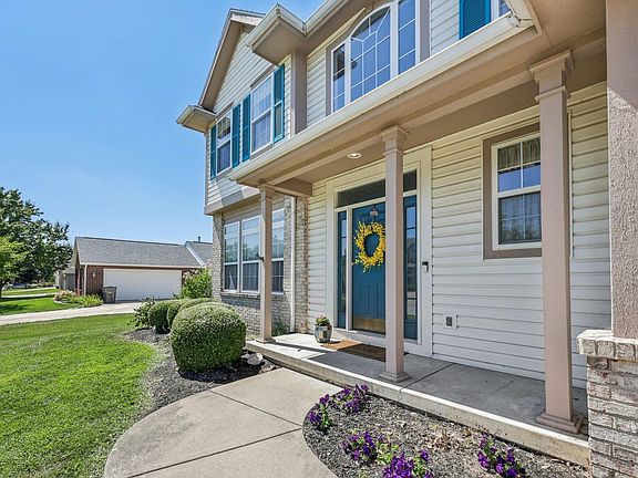 3rd image of 1858 Alydar Dr