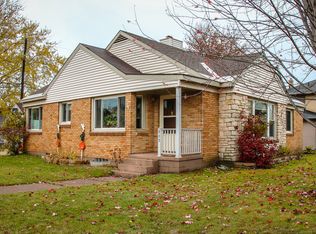 935 Baldwin Ave, Negaunee, MI 49866
