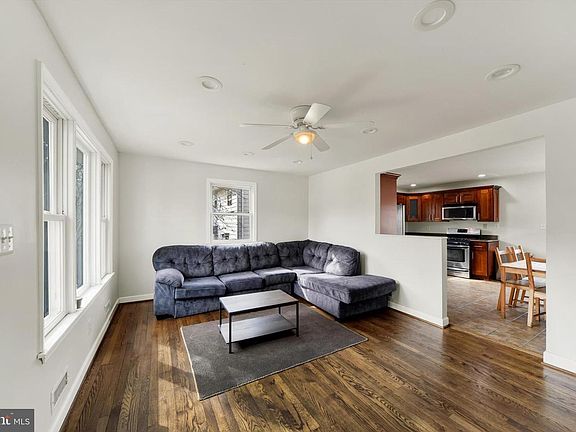 4th image of 404 Homewood Rd