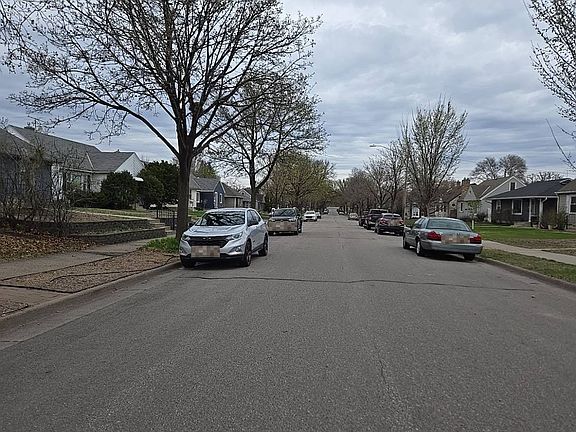 4th image of 6145 Thomas Ave S