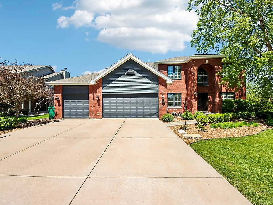 1st image of 16385 Celtic Cir