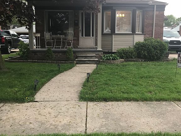 3rd image of 6576 Gahona Ave