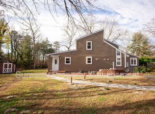 90 Clubhouse Rd, Browns Mills, NJ 08015