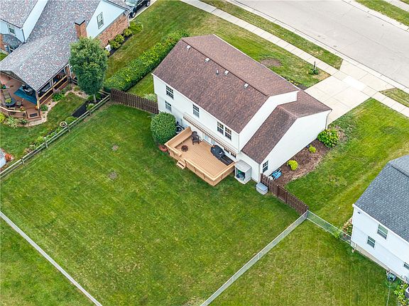 5th image of 509 Fitzooth Dr