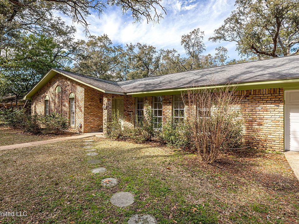 2568 Old Bay Rd, Biloxi, MS 39531 Zillow