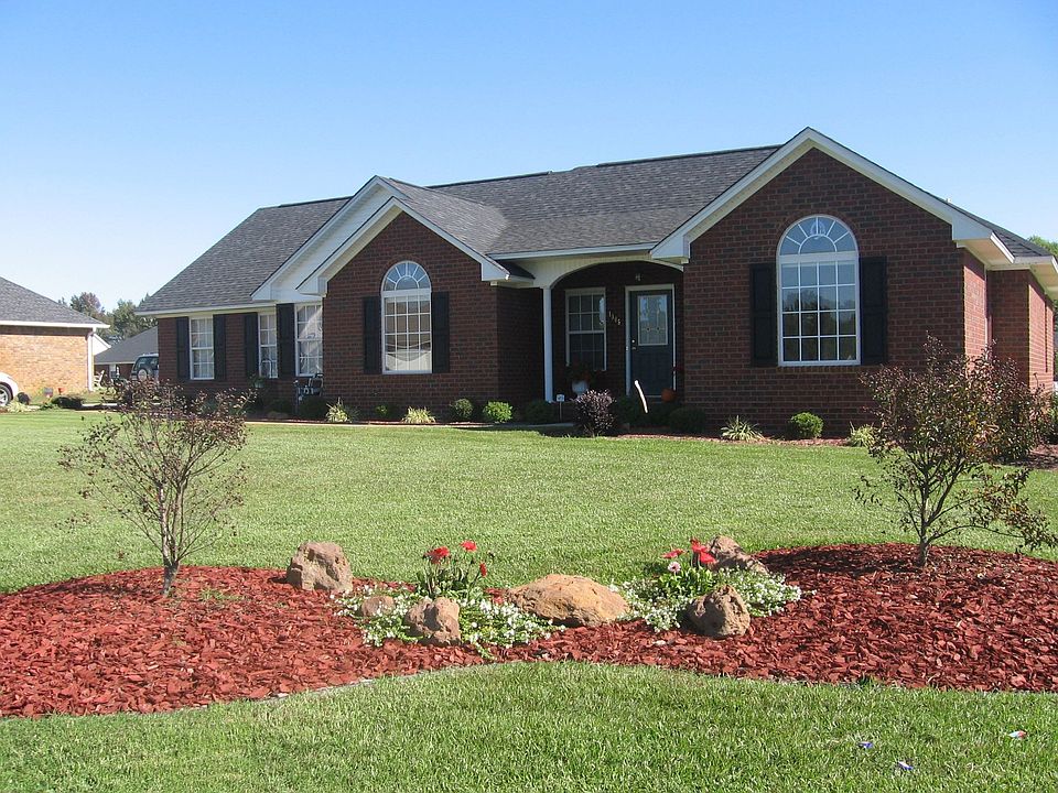 Beautiful Landscaped Lot!