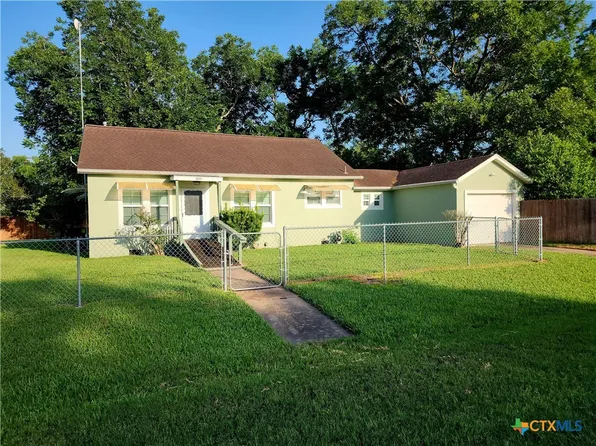 309 E 6th, Nordheim, TX 78141