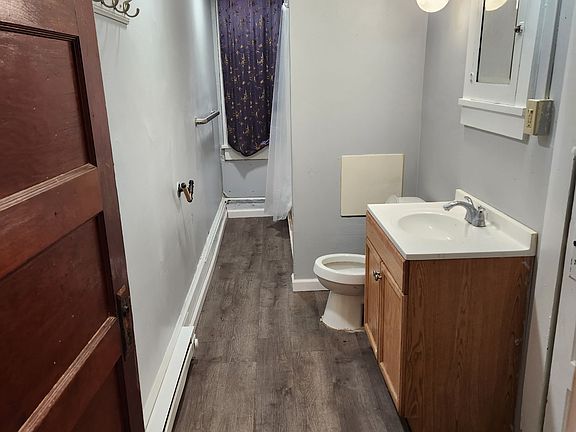 3rd image of 305 Northumberland St #1