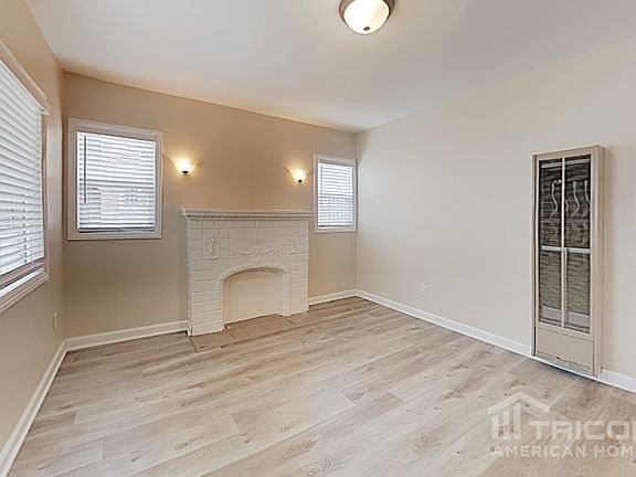 3rd image of 7706 S Halldale Ave
