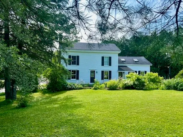 4 Huntley Road, Westford, VT 05494