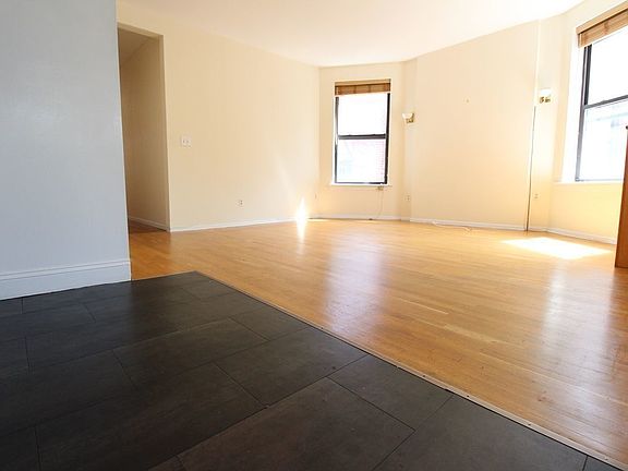 3rd image of 929 W End Ave #7DD